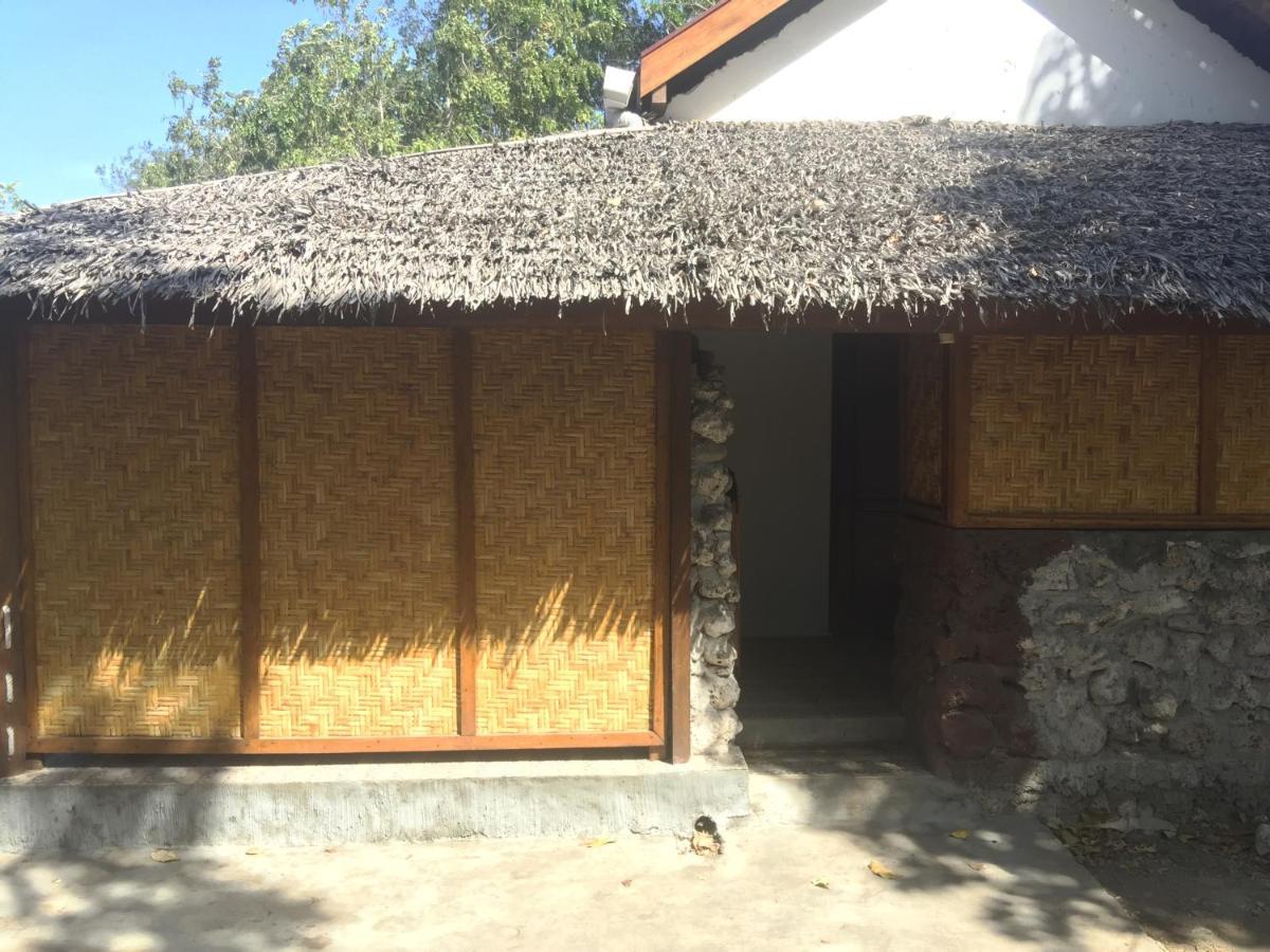 Maleo Moyo Hotel & Dive Resort Moyo Island 外观 照片